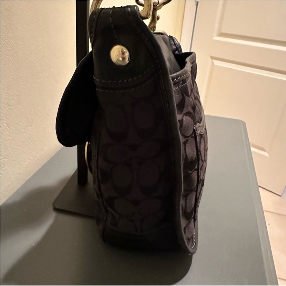 Vintage Y2K Coach Bleeker style #11434 (2007) - Picture 8 of 16